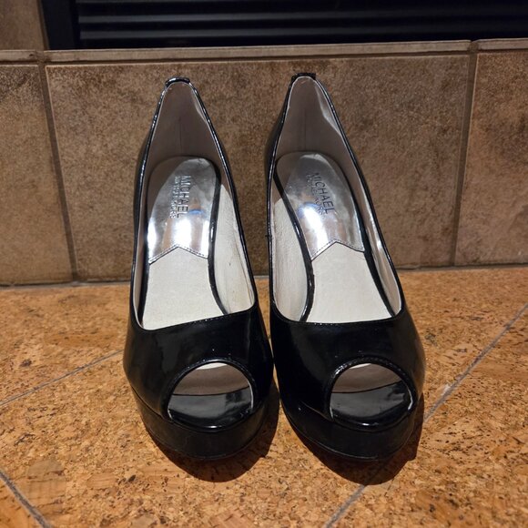Michael Kors high heel shoes - Picture 10 of 14